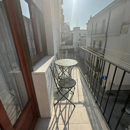 Casa Flora بيسْكيتْشّي